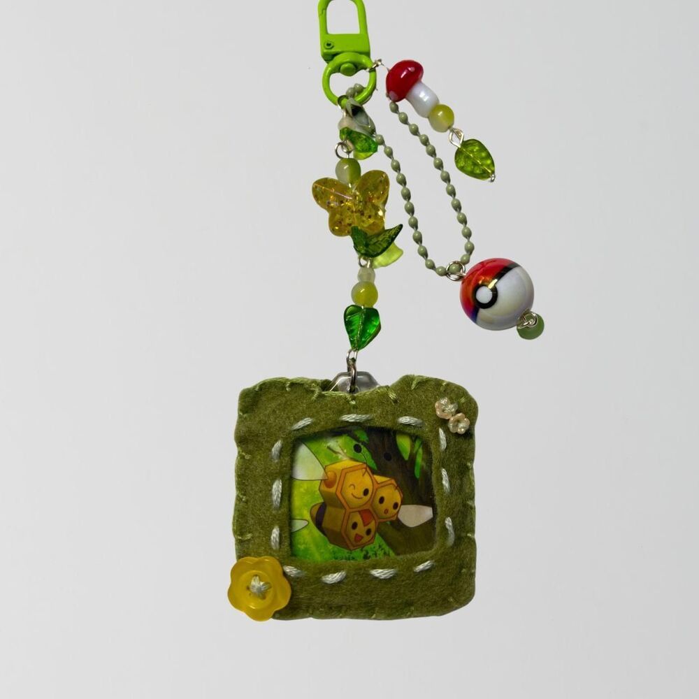 Combee Pokemon Keychain